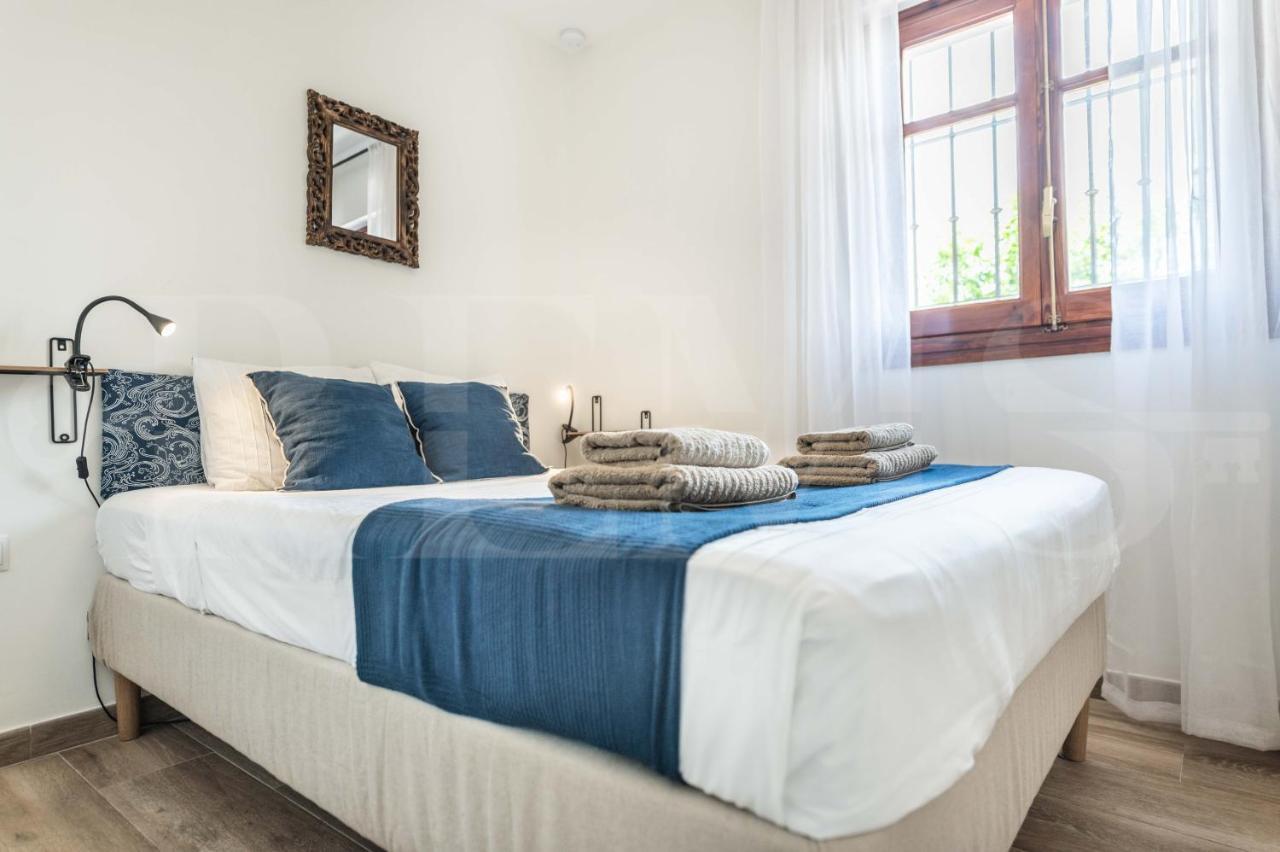 Spacious Apartment Next To Plaza De La Merced By Rems Malaga Bagian luar foto